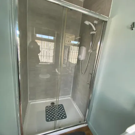 Couette-café June's *