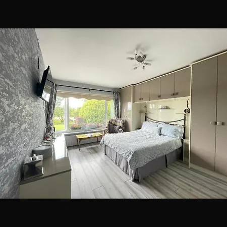 Bed & Breakfast June's Kilkelly